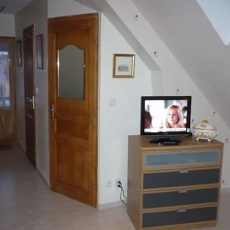 Chambre D'Hote Equipee En Studio Molliens-Dreuil Exterior foto